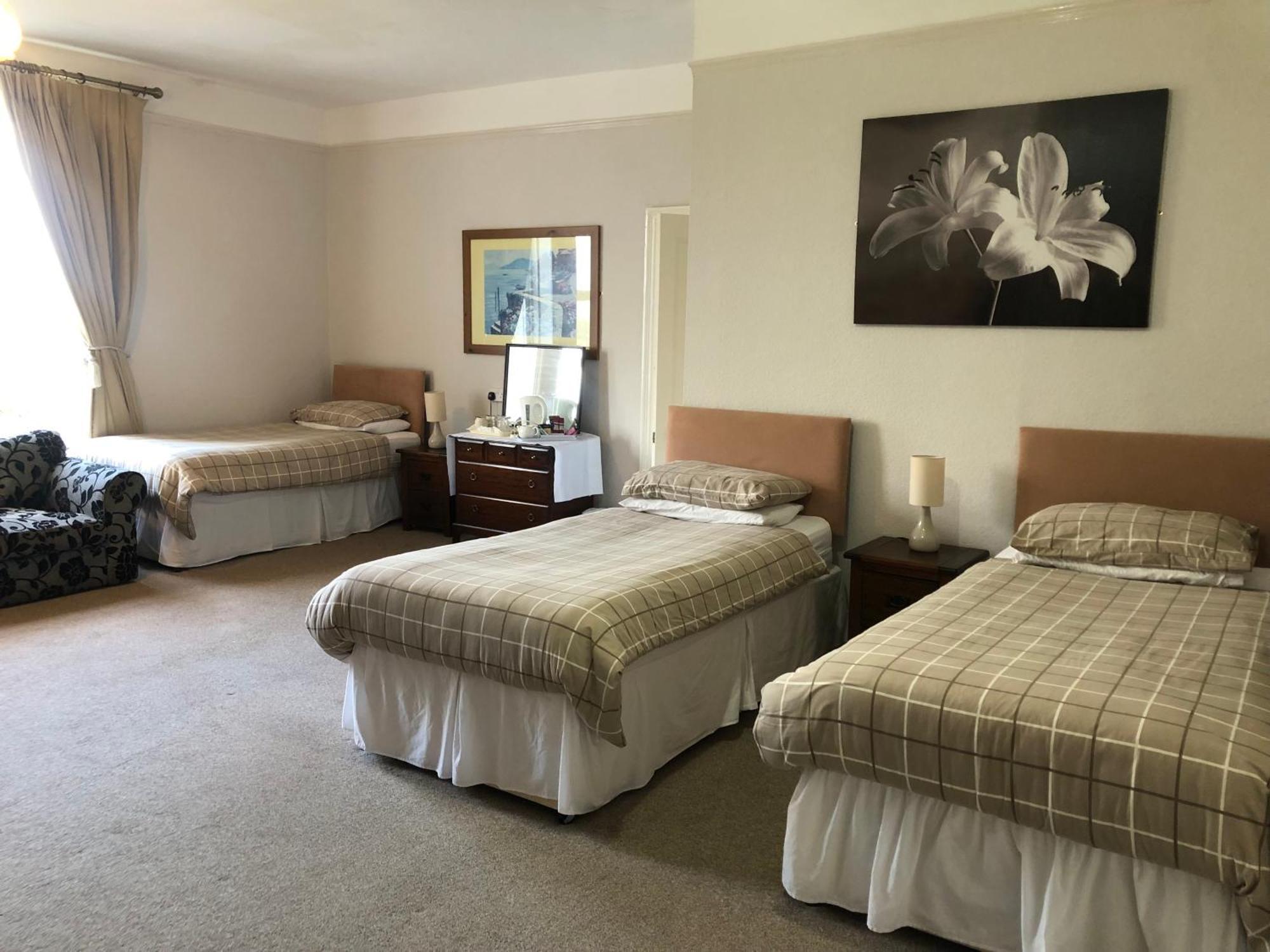 Highland Moors Hotel Llandrindod Wells Bagian luar foto