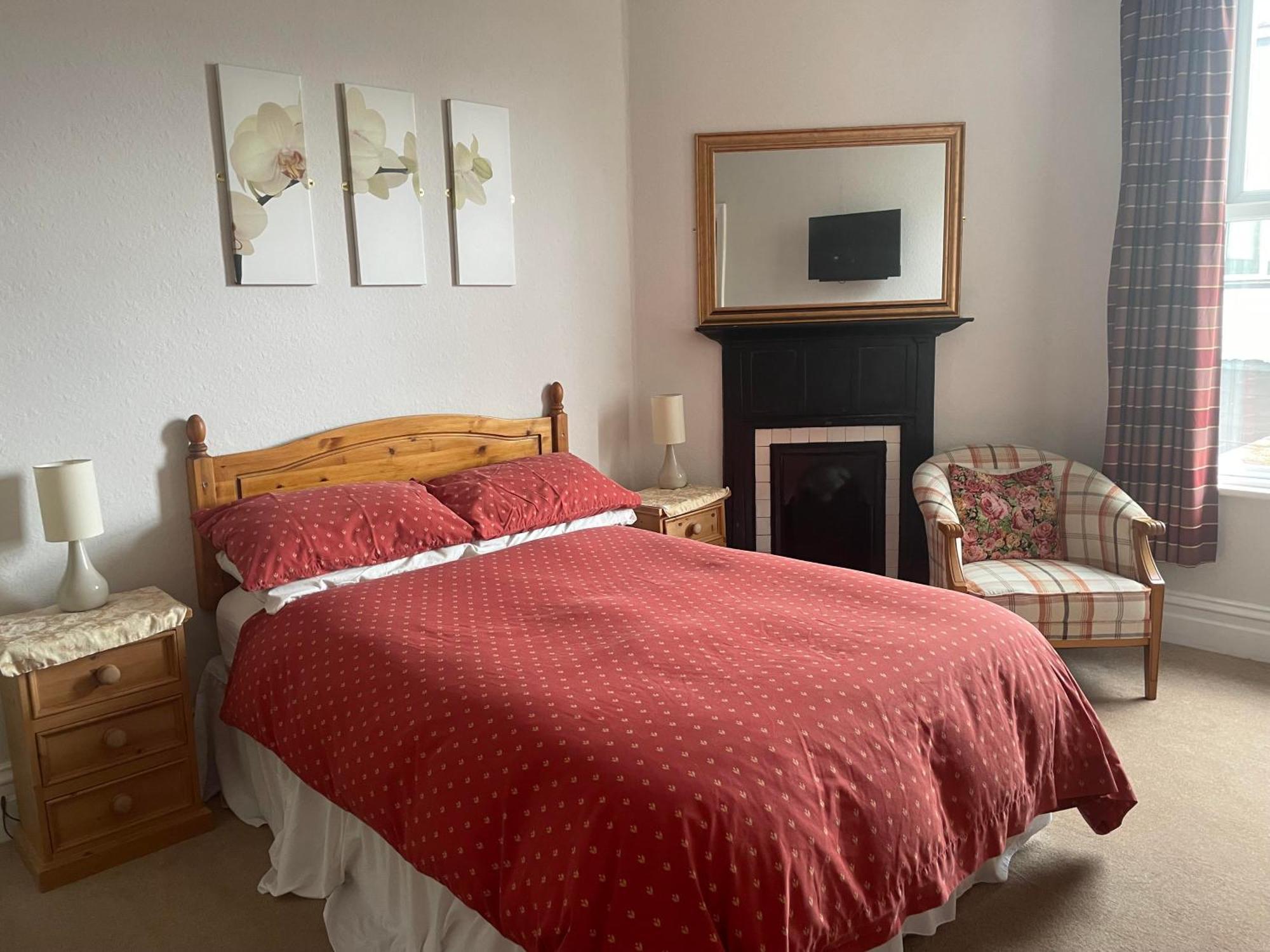 Highland Moors Hotel Llandrindod Wells Bagian luar foto
