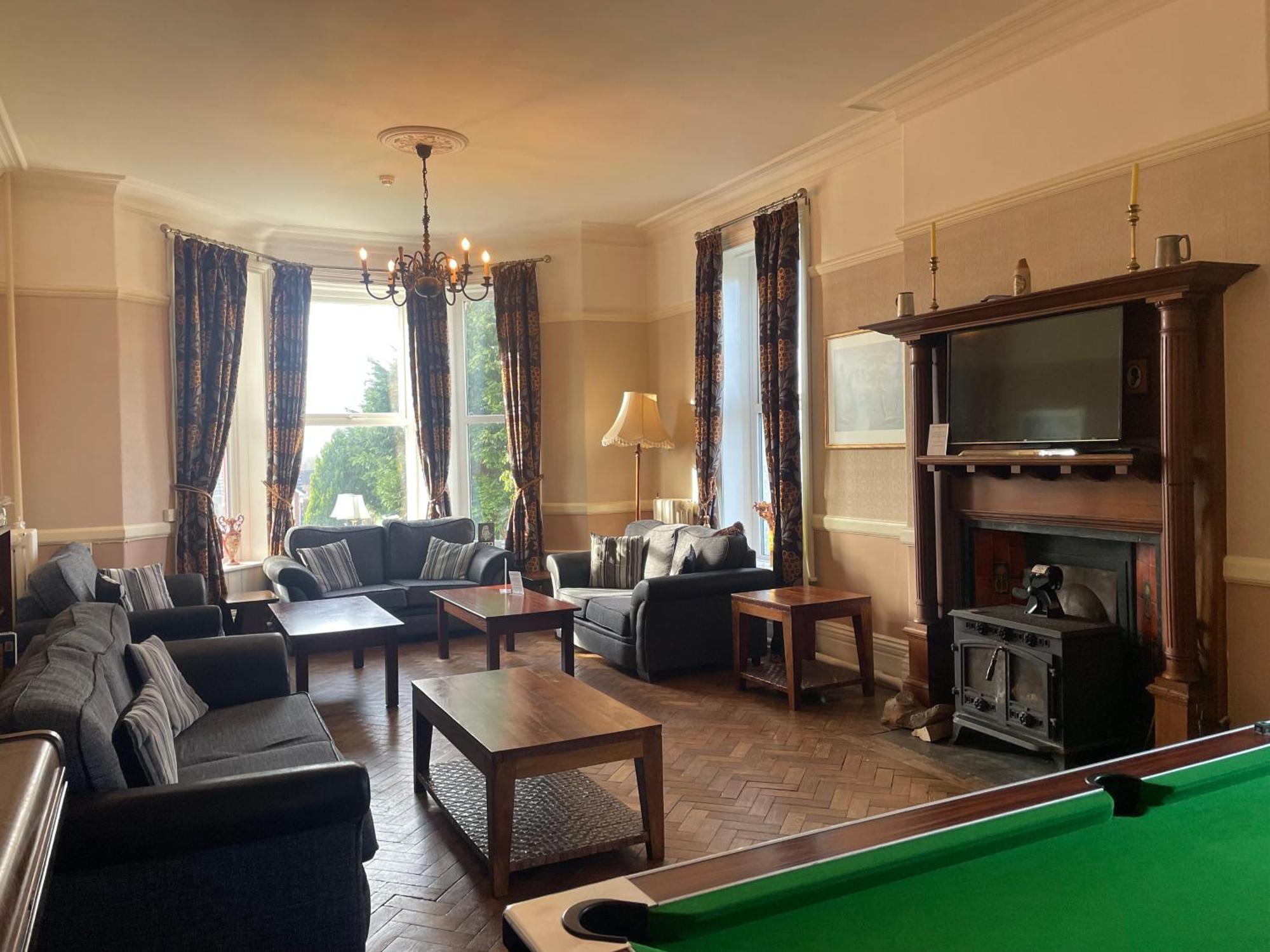 Highland Moors Hotel Llandrindod Wells Bagian luar foto
